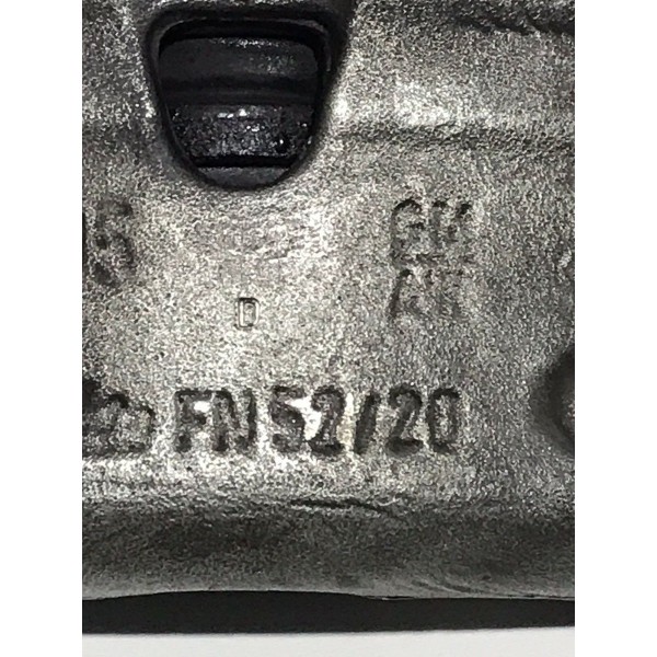 Pinça De Freio Dianteira Esquerda Chevrolet Onix 1.0 12/17