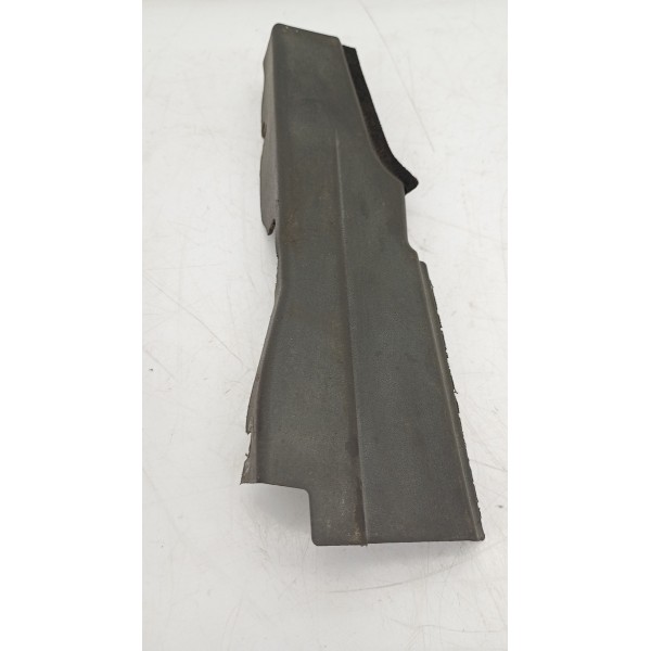 Protetor Acabamento Dianteiro Direito Gm Spin 94779949