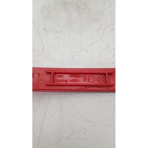 Refletor Olho Gato Traseiro Direito Vw Tiguan 2012 C/detalhe