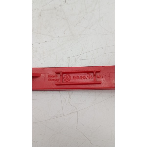 Refletor Olho Gato Traseiro Direito Vw Tiguan 2012 C/detalhe