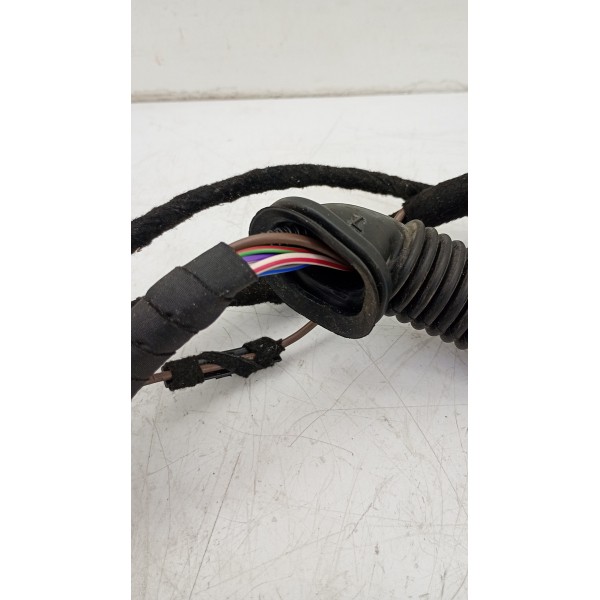 Chicote/coifa Tampa Tras Volkswagen Polo 2019