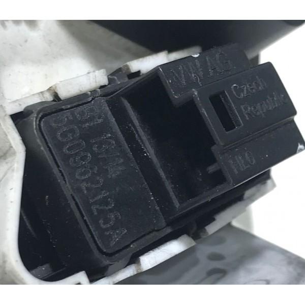 Comando Trava/retrovisor Diant Esquerdo Vw Golf Tsi 13/18