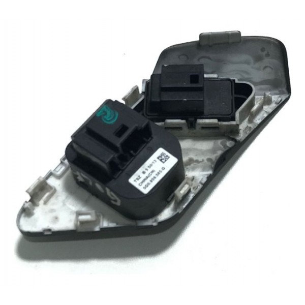 Comando Trava/retrovisor Diant Esquerdo Vw Golf Tsi 13/18