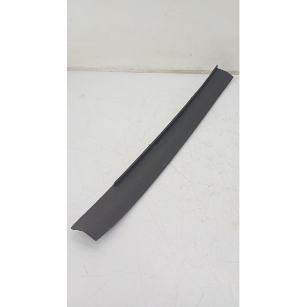 Moldura Coluna Esquerda Vw Nivus 2023 Coifa Freio De Mao