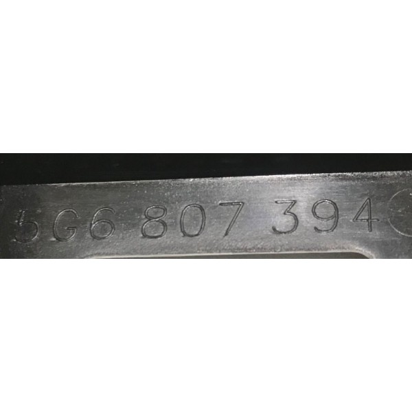 Suporte Guia Parachoque Traseiro Direito Vw Golf Tsi 2013/18