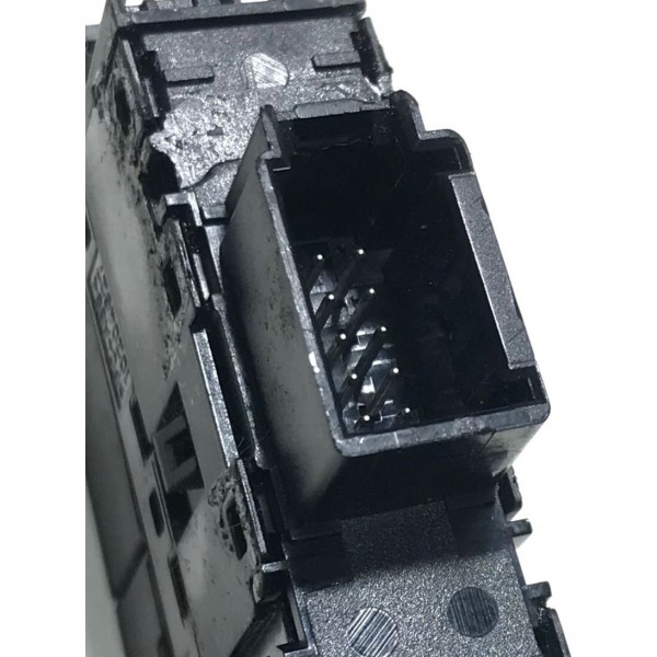 Botão Sensor Do Estacionamento Vw Golf 13/18