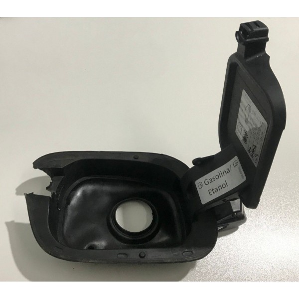 Suporte Tampa Portinhola Tanque Combustível Nivus C Detalhe