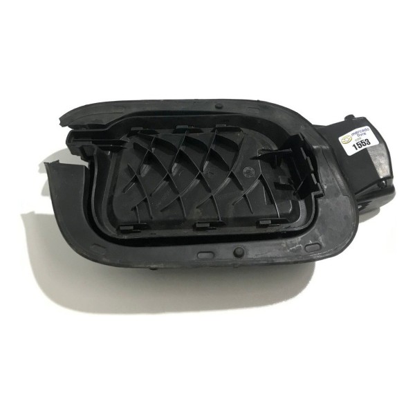 Suporte Tampa Portinhola Tanque Combustível Nivus C Detalhe