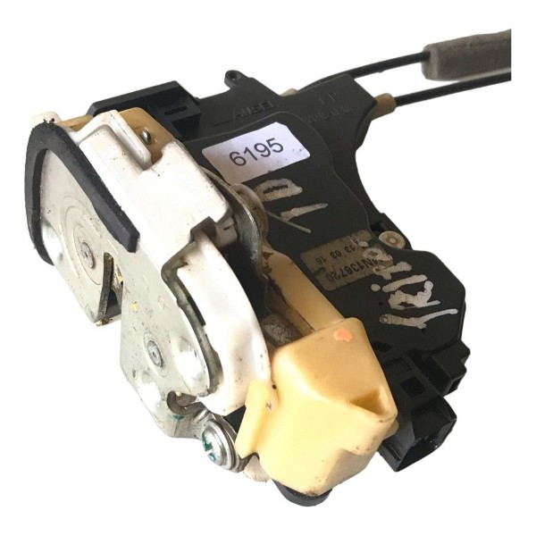 Fechadura Porta Traseira Dir Mitsubishi L200 Triton 09/16