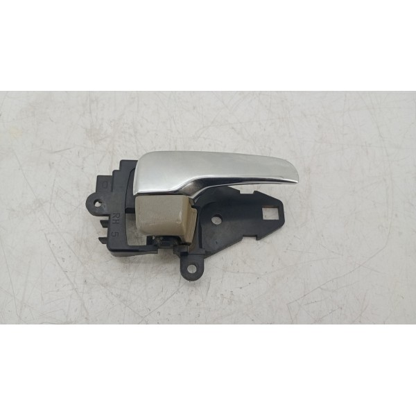Maçaneta Interna Dianteira Direita L200 Triton 3.2 2008 2013