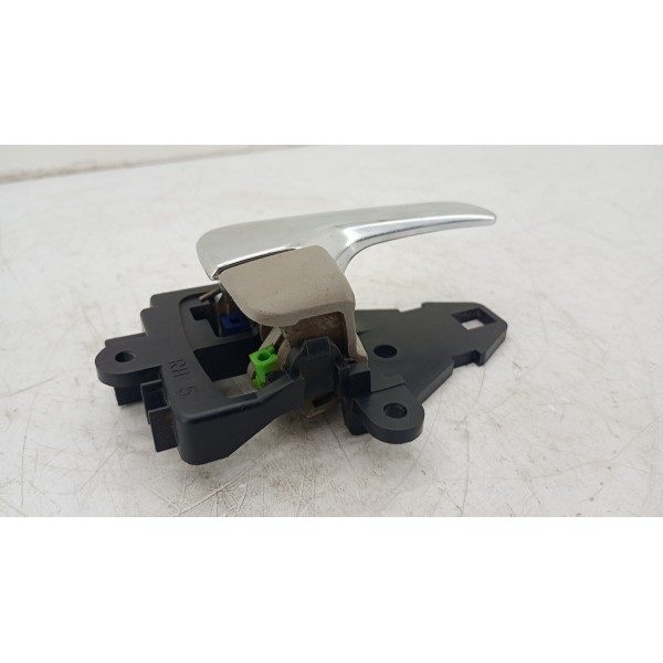 Maçaneta Interna Dianteiro Direita Mitsubishi L200 2006 2016