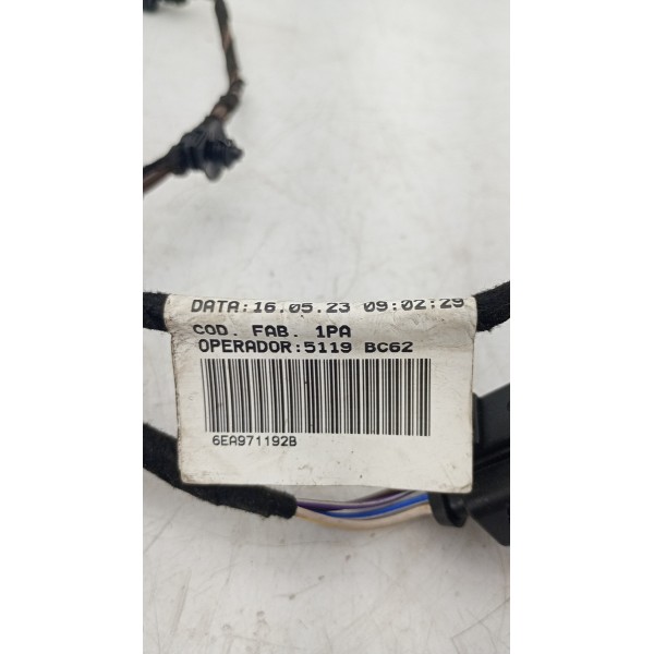 Chicote Tampa Porta Malas Volkswagen Polo 2018 Original