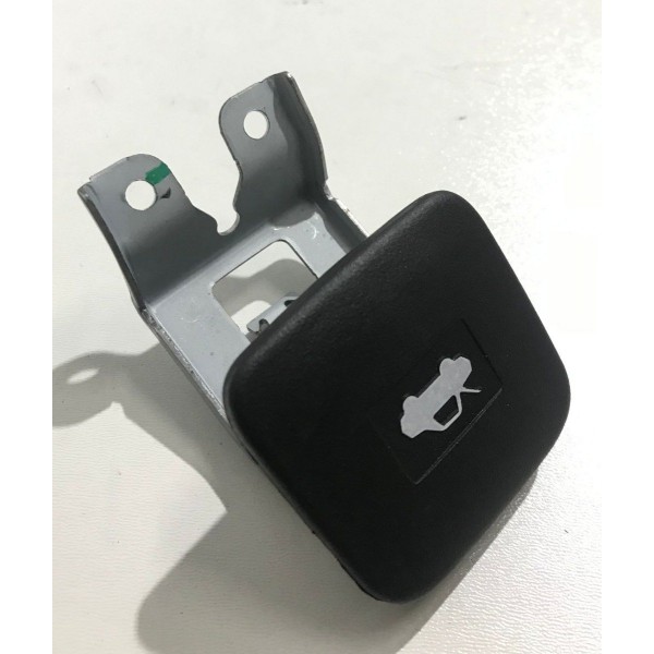 Maçaneta Puxador Abertura Capô Diant Captiva 08/15 Usado Preto