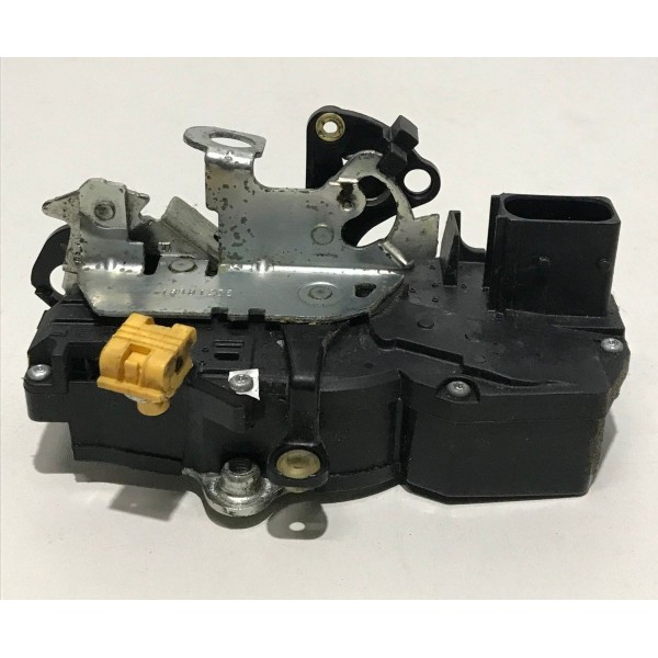 Fechadura Porta Dianteira Esquerda Chevrolet Captiva Carro