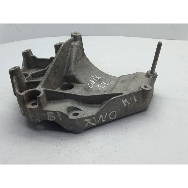 Suporte Compressor Ar Gm Prisma Onix Cobalt 2018 Original