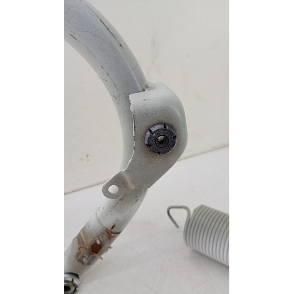 Dobradiça Esquerda Tampa Tras Mercedes C180 2016