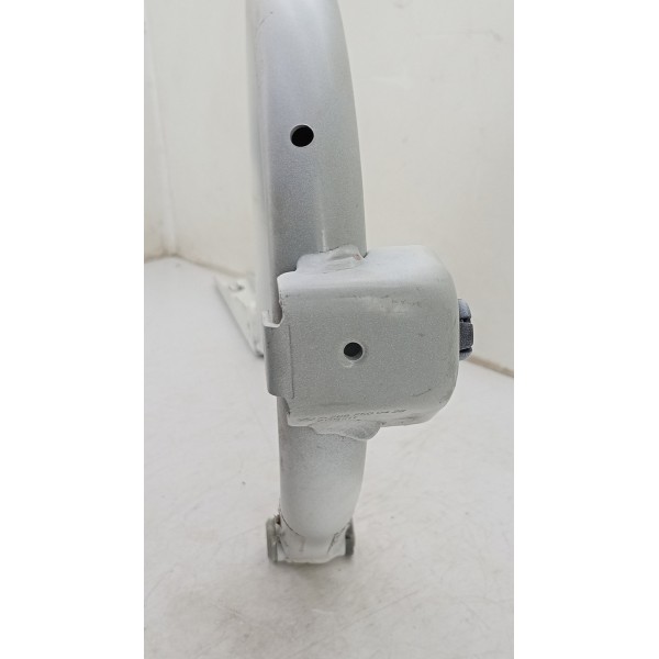 Dobradiça Direita Tampa Tras Mercedes C180 2016