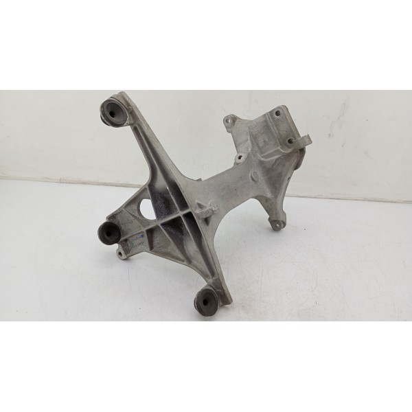 Suporte Intercooler Mercedes C180 W205 2016