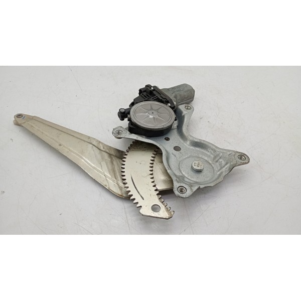 Máquina Vidro Traseira Esquerdo Mitsubishi L200 2007 08/2015