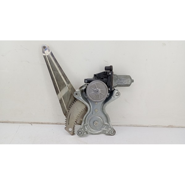 Máquina Vidro Traseira Esquerdo Mitsubishi L200 2007 08/2015
