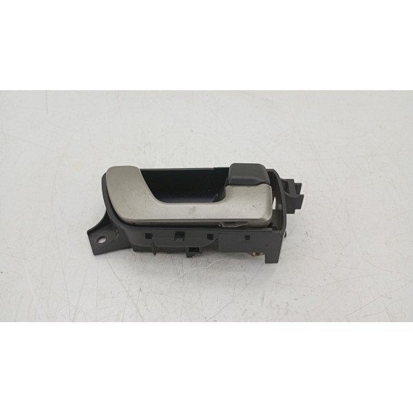 Maçaneta Interna L/direito Mitsubishi Tr4 08/18 Mr432272
