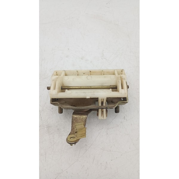 Maçaneta Tampa Traseira Mitsubishi Tr4 2011 2012 2013 /2015