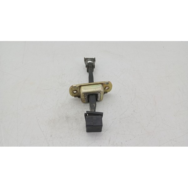 Limitador Porta Traseira Direita Mitsubishi Pajero Tr4 2002