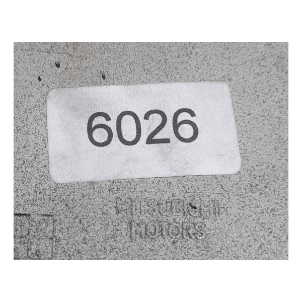 Polaina Esquerda Parachoque Traseiro L200 Triton 2009 A 2016