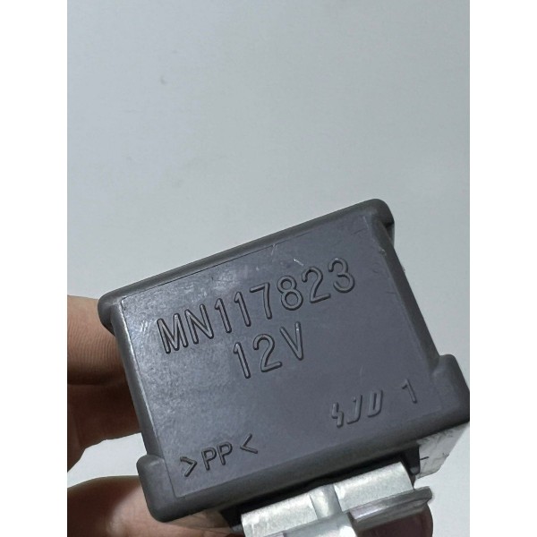 Módulo Relé Pisca Pajero Full 2001/2007 Mn117823