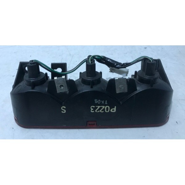 Break Light Luz Freio Pajero Full 3.2 2006 Mr490839 Original