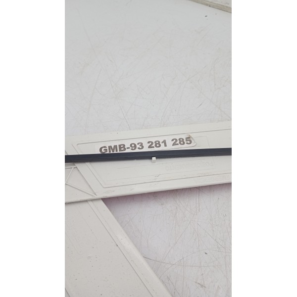 Triangulo Segurança Auto Carro Universal Base Pesada