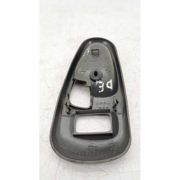 Moldura Maçaneta Dianteira Esquerda L200 04/11 Mr144545