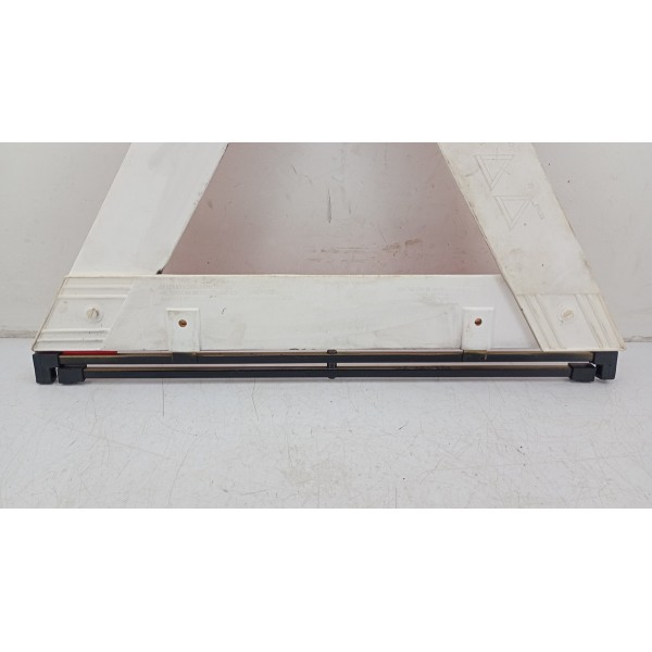 Triangulo Segurança Auto Carro Universal Base Em Ferro