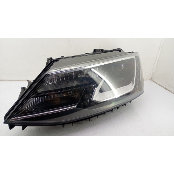 Farol Jetta 2011 A 2018 Com Led Projetor Lado Esquerdo