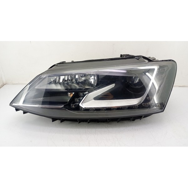 Farol Jetta 2011 A 2018 Com Led Projetor Lado Esquerdo