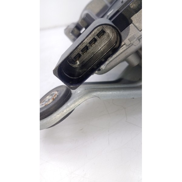 Galhada Com Motor Do Limpador De Parabrisa Onix 2020 A 2022