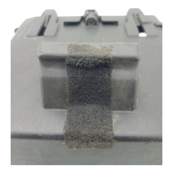 Suporte Caixa Bateria Auxiliar Mercedes Cla200 2015 A 2019