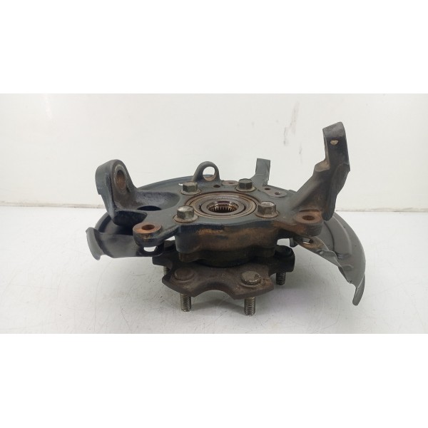 Montante/cubo Dianteiro Direito Mitsubishi Pajero 3.2 2002