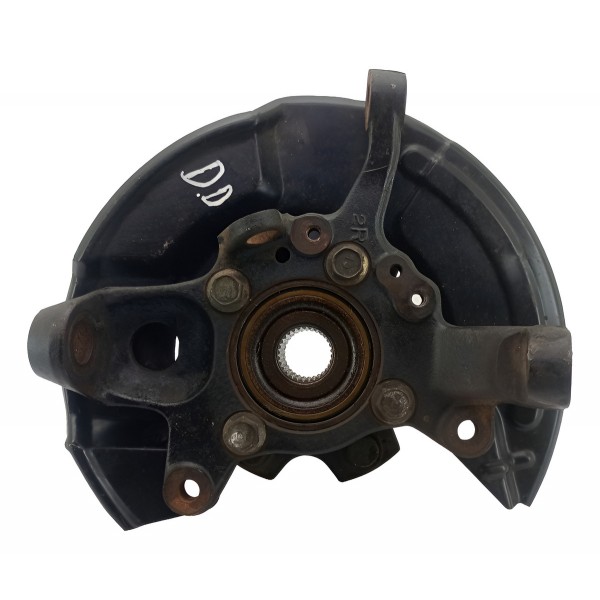 Montante/cubo Dianteiro Direito Mitsubishi Pajero 3.2 2002