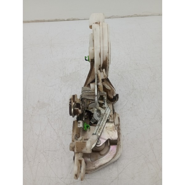 Fechadura Porta Traseira Direita Pajero Full 08/15