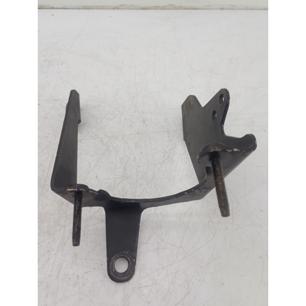 Suporte Bomba Vácuo Gm Captiva 2008 2009 2010 2011 2012