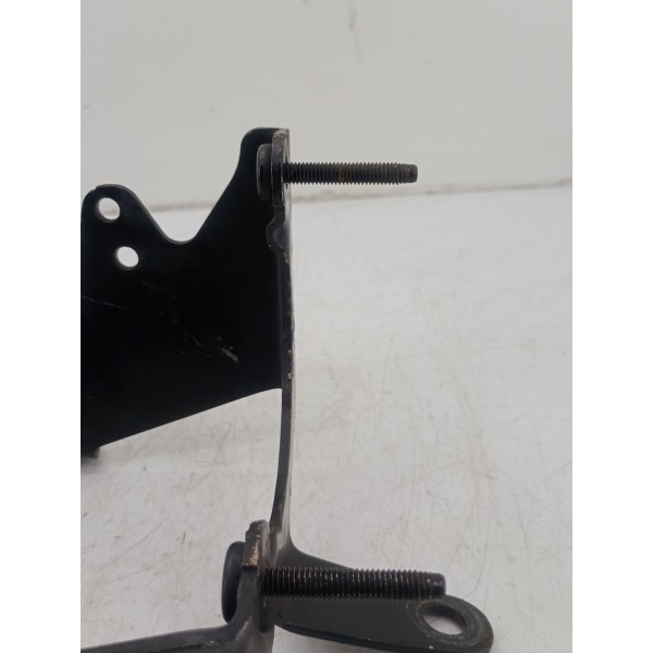 Suporte Bomba Vácuo Gm Captiva 2008 2009 2010 2011 2012