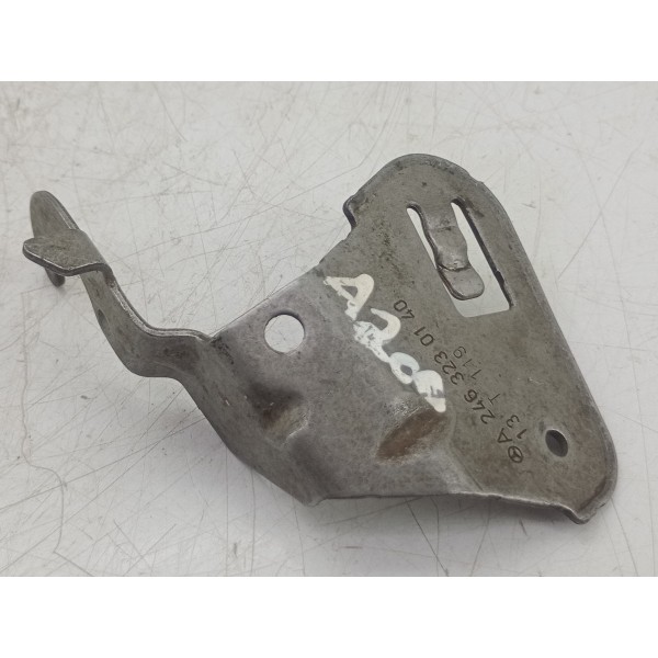 Suporte Sensor Nível Suspensão Direito Cla200 1.6 2014 2015