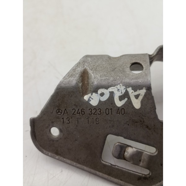 Suporte Sensor Nível Suspensão Direito Cla200 1.6 2014 2015