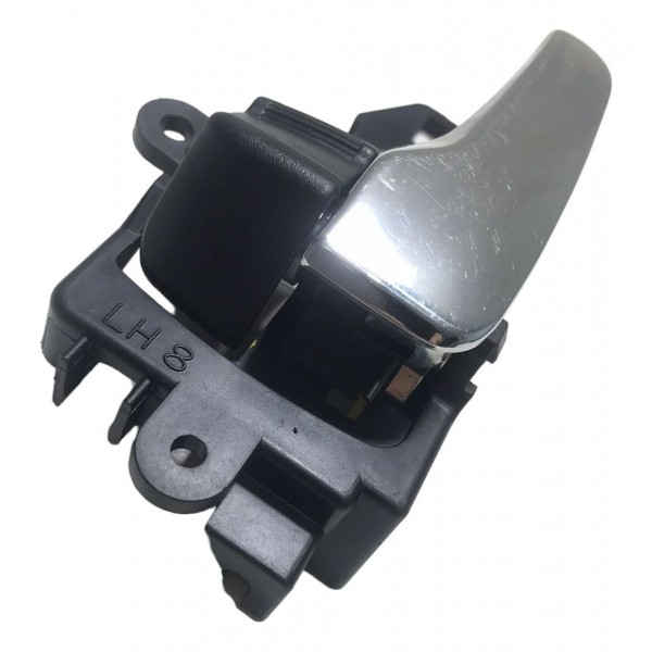 Maçaneta Interna Dianteira Direita Pajero Dakar 08/16