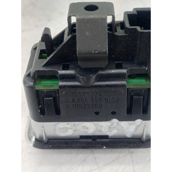 Botão Vidro Traseiro Esquerdo Mercedes B200 2015 A 2019