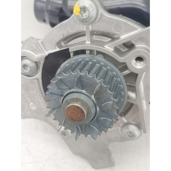 Bomba D'água Volkswagen Jetta Golf Tsi 2011 2012 2013 Peça