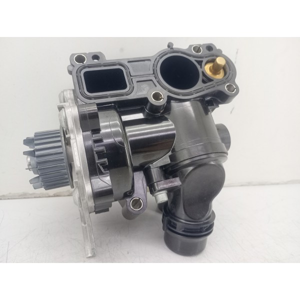 Bomba D'água Volkswagen Jetta Golf Tsi 2011 2012 2013 Peça