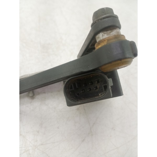 Sensor Nivel Suspensao Tras E Volvo Xc60 8g9n3c492