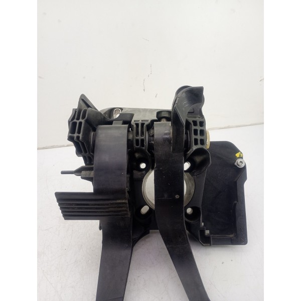 Pedal Freio Embreagem Fiat Mobi Strada 2018 2019 2020 A 2024